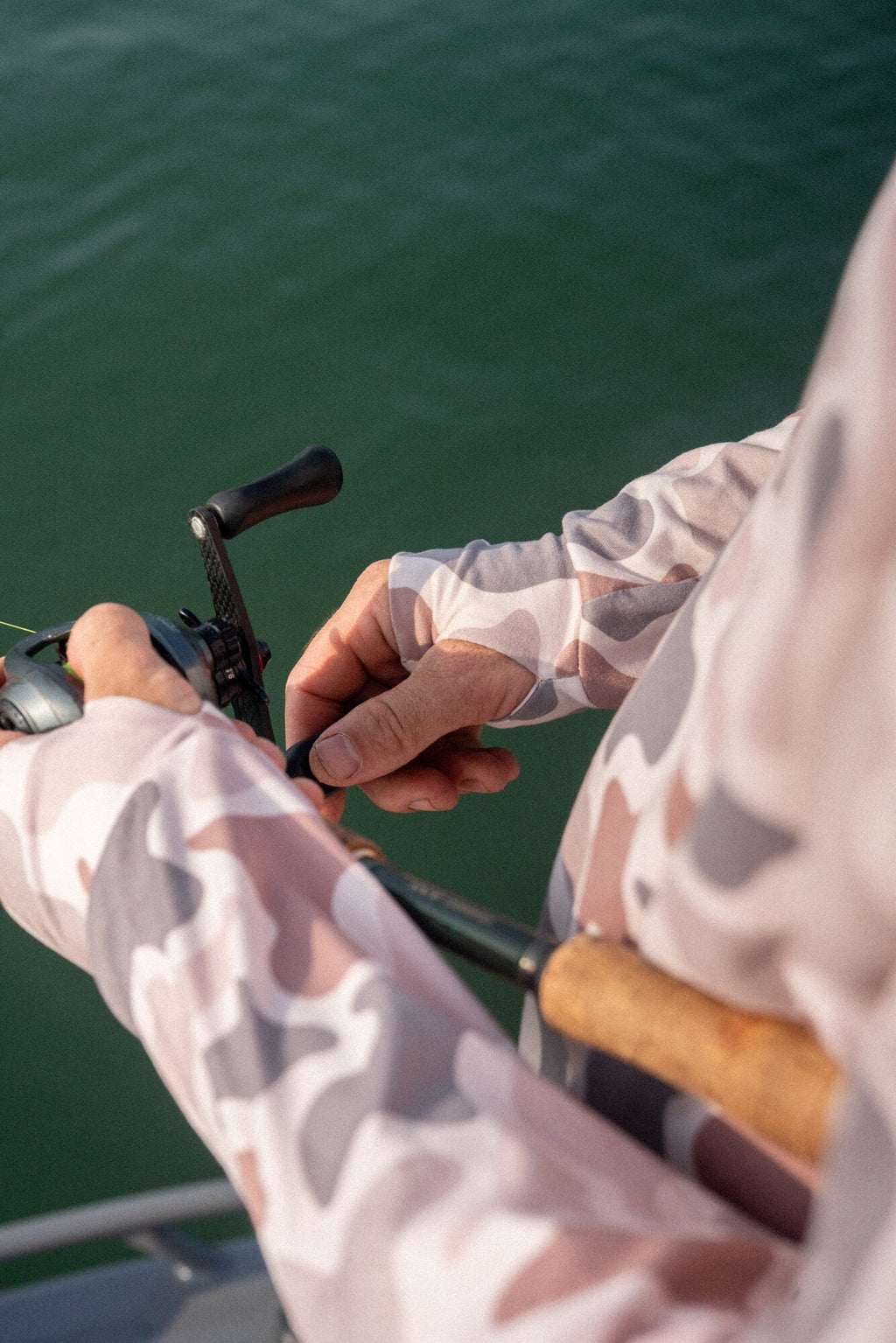 Pro Lite Fishing Shirt - Ugly Duckling