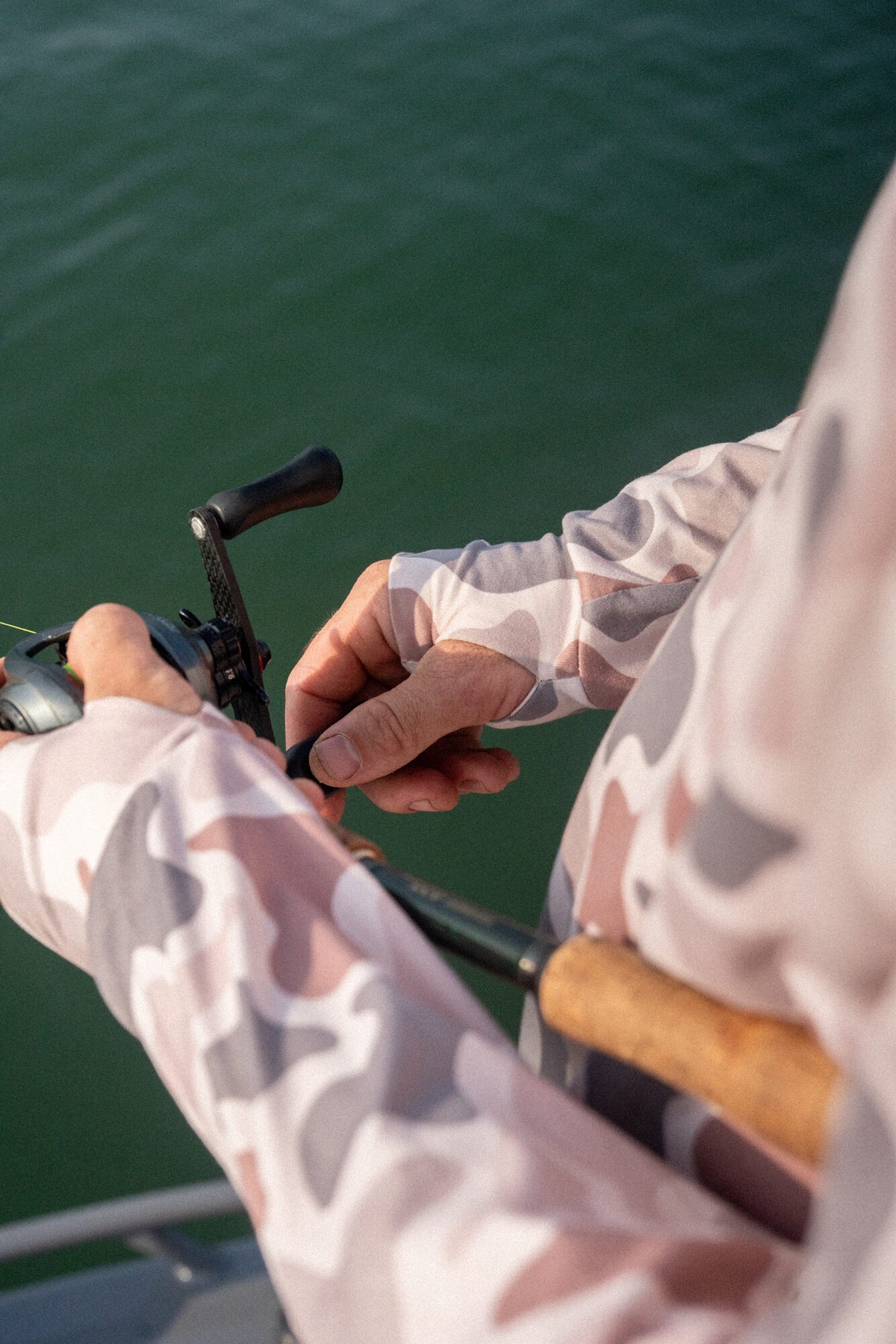 Pro Lite Fishing Shirt - Ugly Duckling